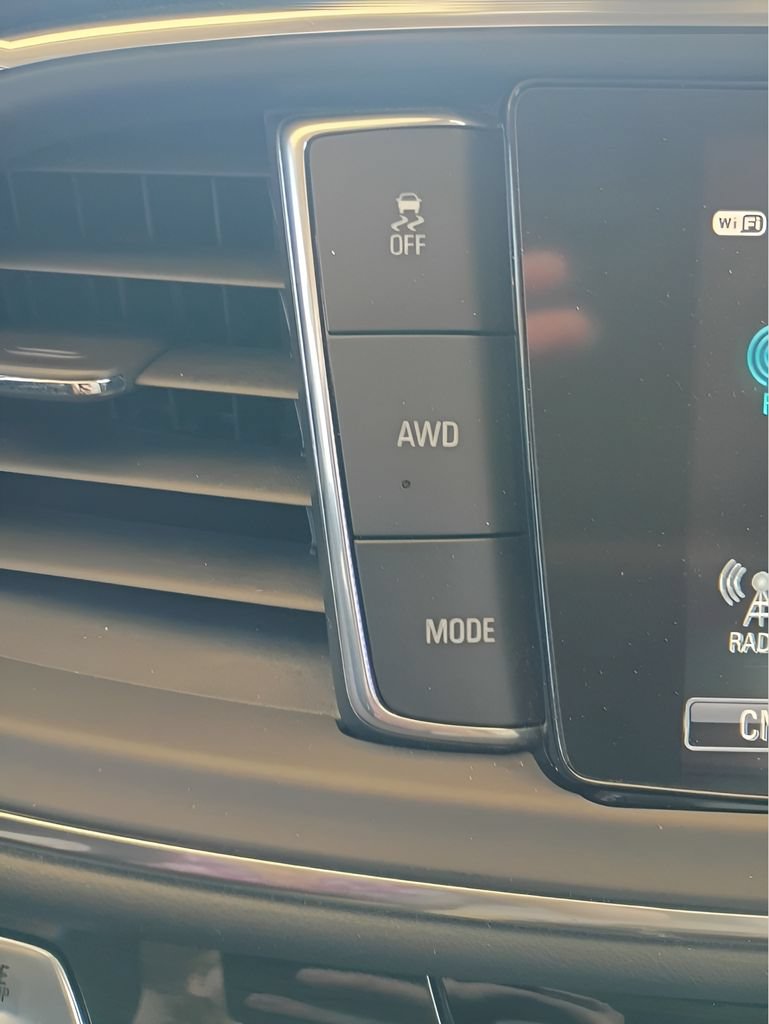 Used 2019 Buick Enclave Premium w/ Experience Buick Package AWD/4WD image 21