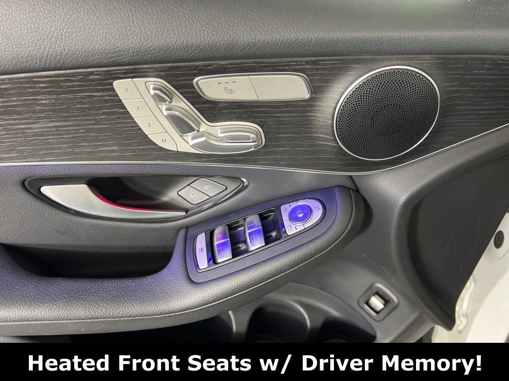 Used 2022 Mercedes-Benz GLC 300 4MATIC image 4