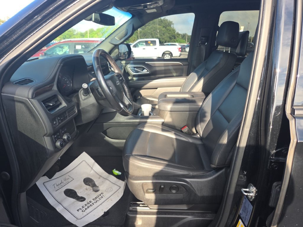 Used 2021 Chevrolet Suburban Z71 w/ Rear Media and Nav Package AWD/4WD image 5