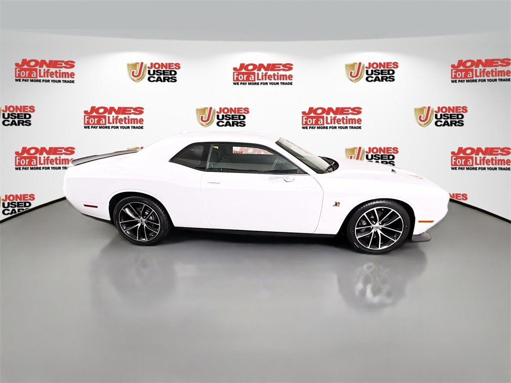 Used 2017 Dodge Challenger R/T Scat Pack image 15