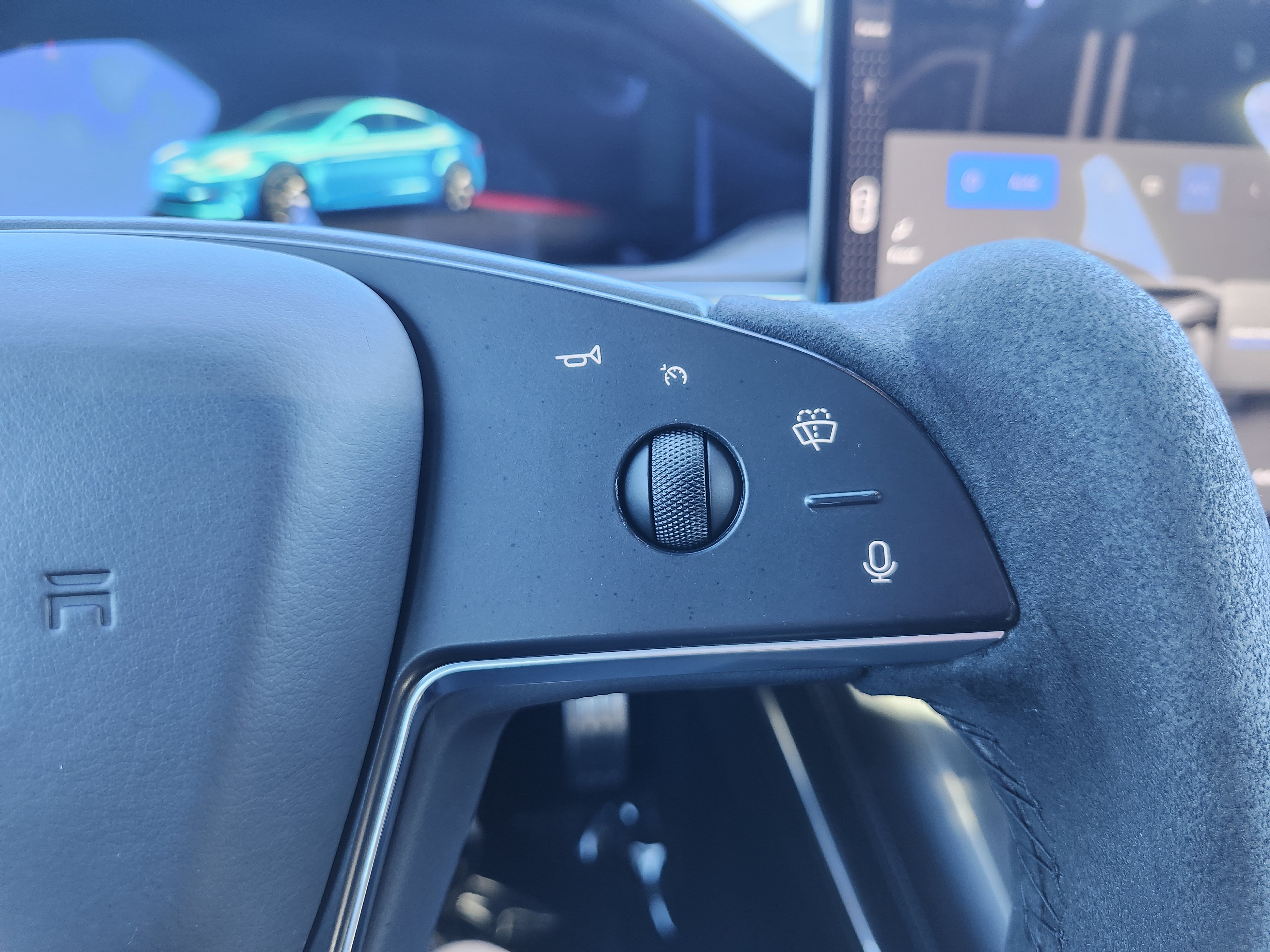 Used 2022 Tesla Model S AWD/4WD image 35