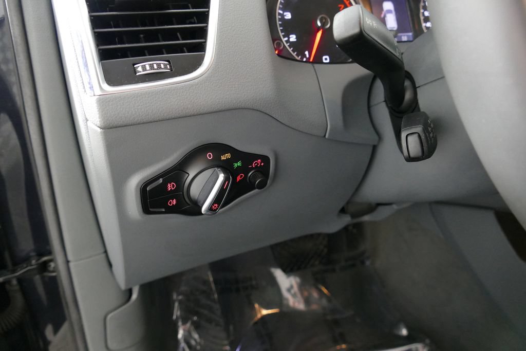 Used 2014 Audi Q5 2.0T Premium Plus w/ Premium Plus Package AWD/4WD image 13