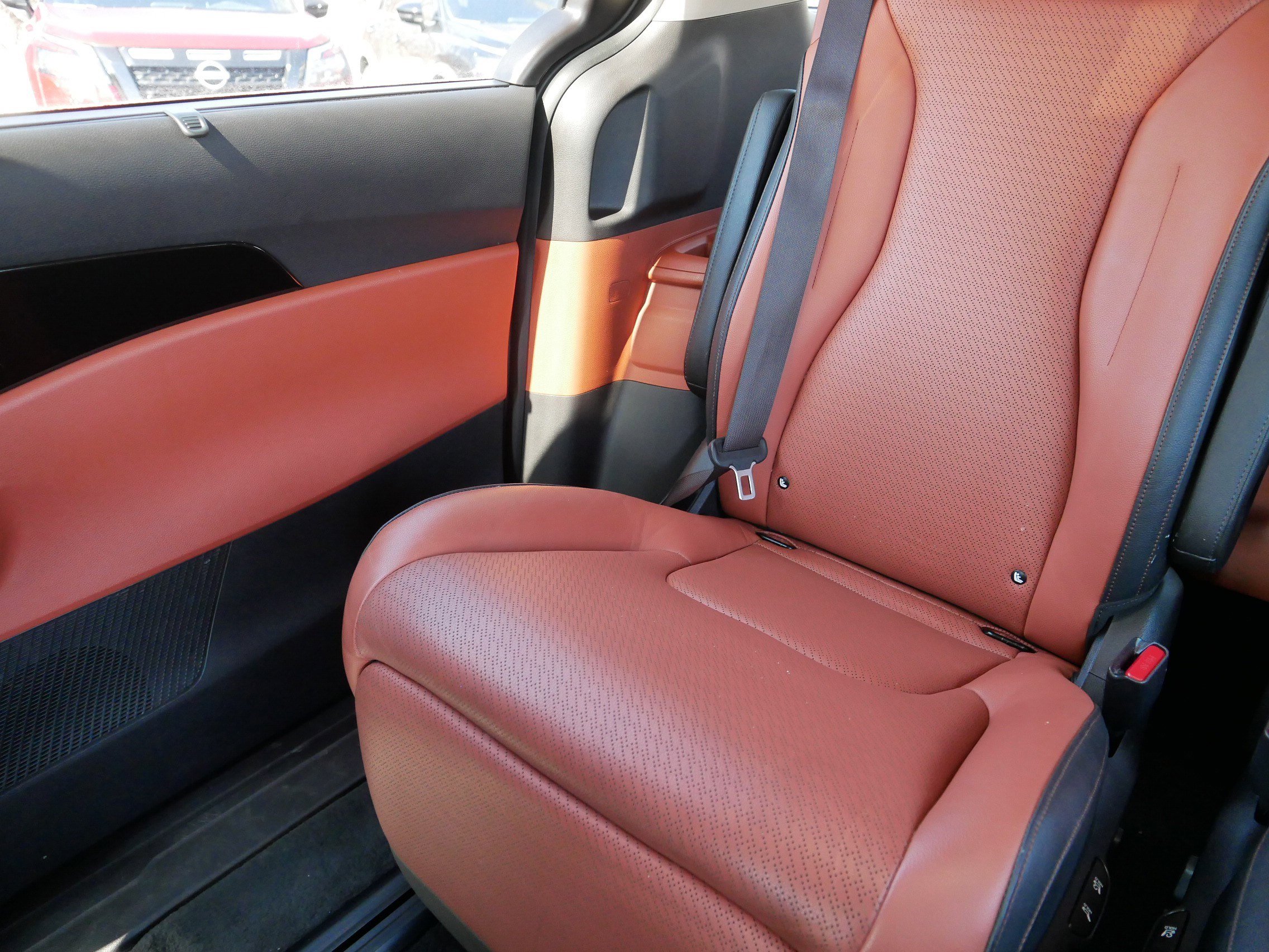 Certified 2022 Kia Carnival SX Prestige image 12