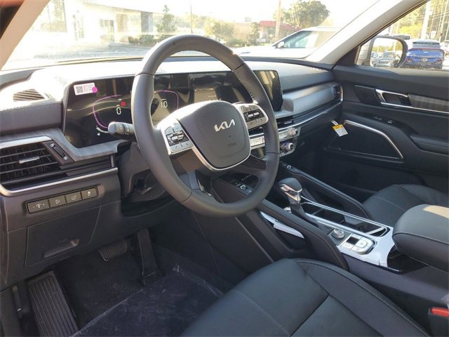 New 2025 Kia Telluride EX w/ EX Captain's Chair Package image 7