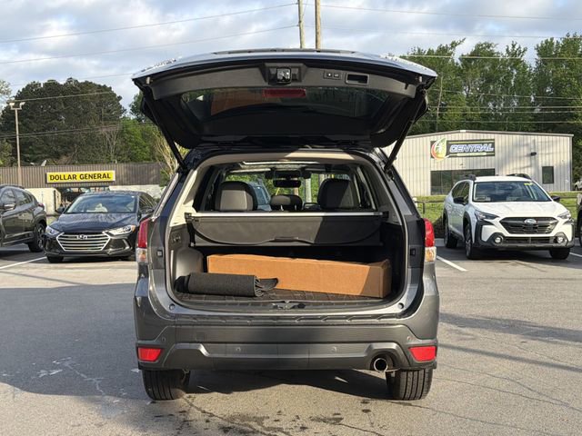 Used 2021 Subaru Forester Limited image 14