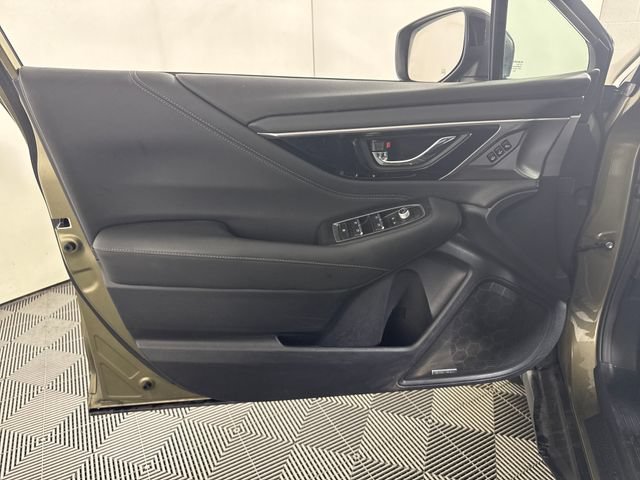Used 2024 Subaru Outback Limited XT AWD/4WD image 20