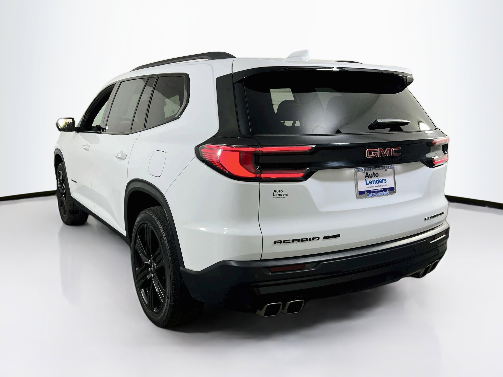 Used 2024 GMC Acadia Elevation w/ Black Edition AWD/4WD image 7