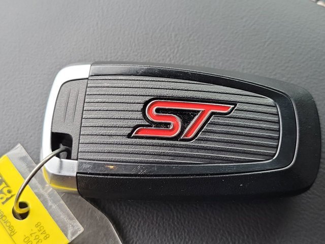 Used 2023 Ford Explorer ST w/ Equipment Group 401A image 36