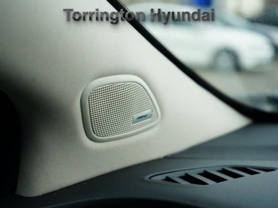 Used 2015 Nissan Murano SV w/ Premium Package image 24