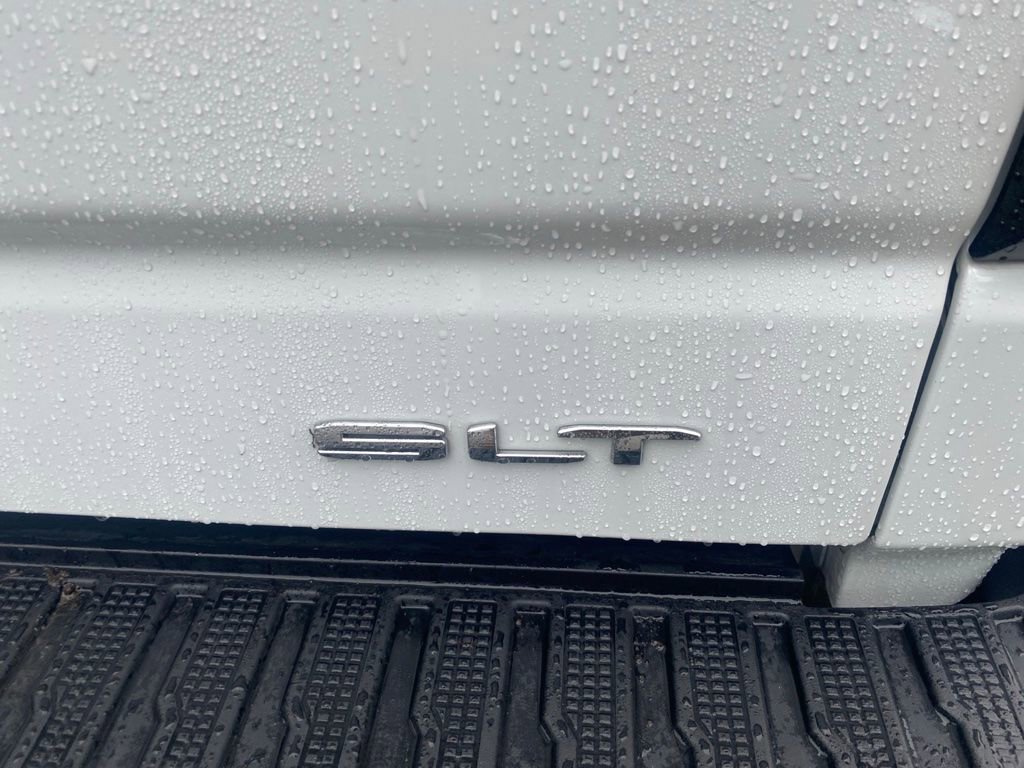 Used 2025 GMC Sierra 1500 SLT w/ SLT Premium Plus Package AWD/4WD image 16
