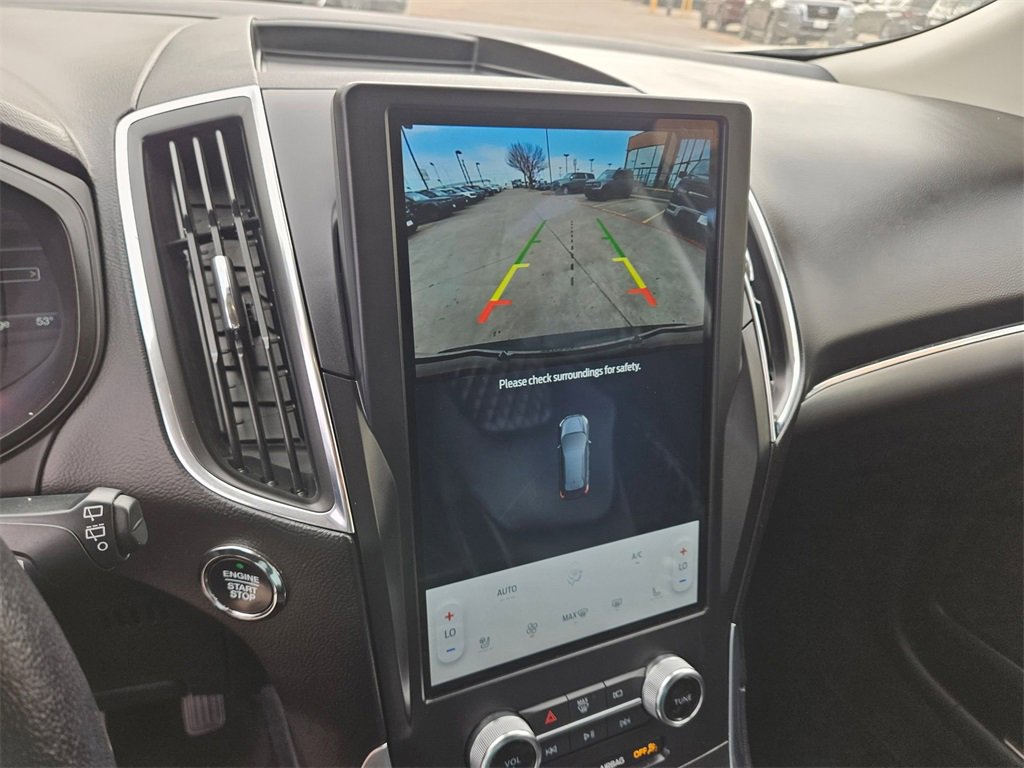 Used 2024 Ford Edge Titanium image 23