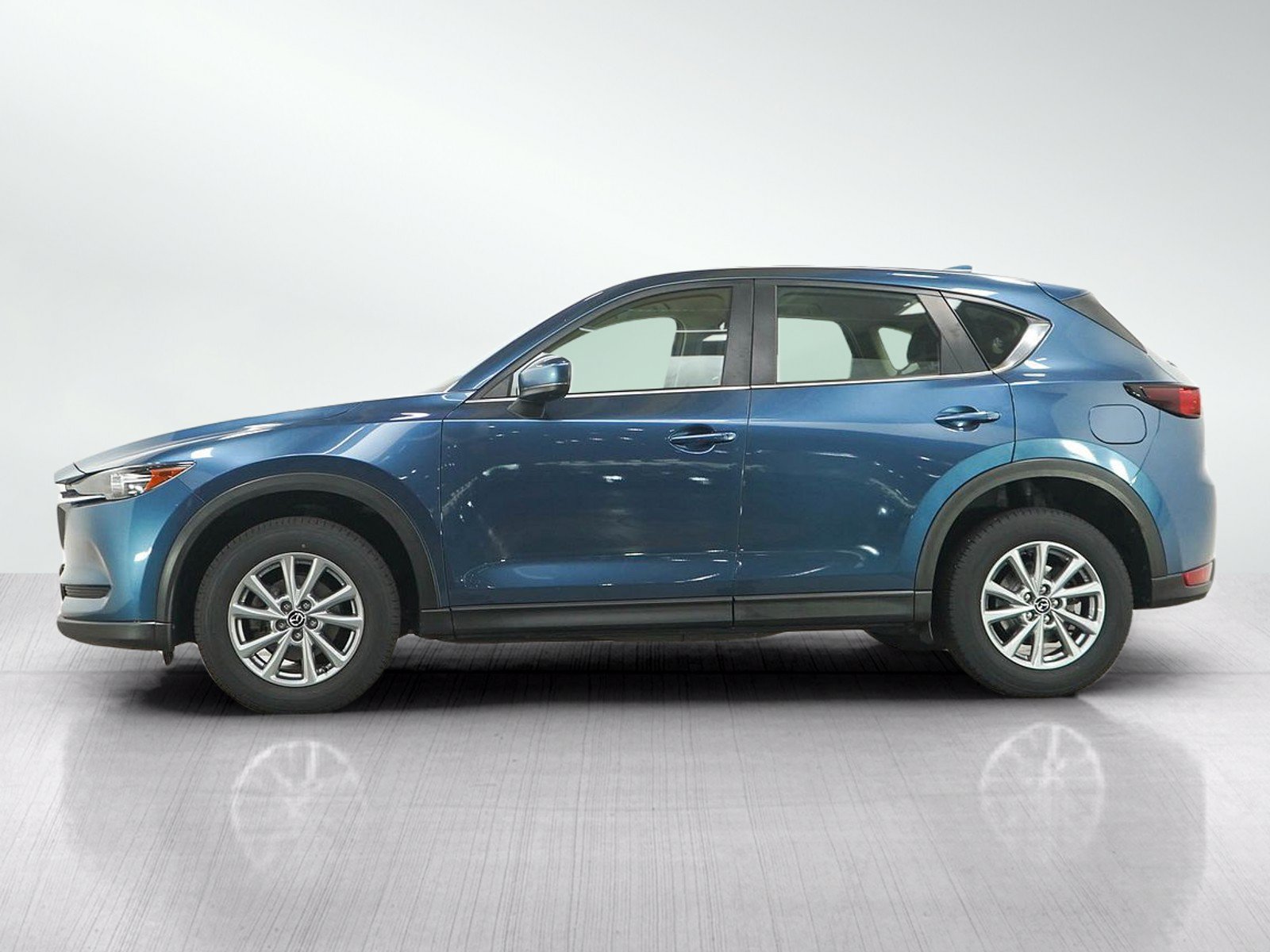 Used 2019 MAZDA CX-5 Sport AWD/4WD image 3