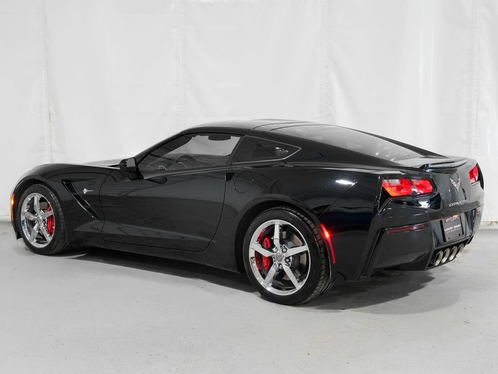 Used 2014 Chevrolet Corvette Stingray Coupe w/ 3LT Preferred Equipment Group RWD image 3