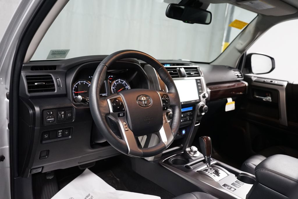 Used 2023 Toyota 4Runner Limited image 12