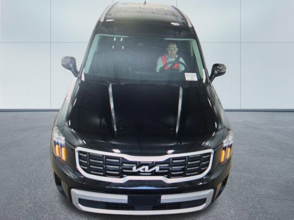 Used 2025 Kia Telluride S image 18