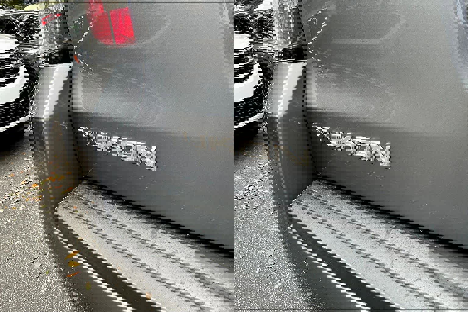 Used 2020 GMC Yukon SLT image 9