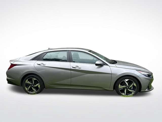 Used 2023 Hyundai Elantra Limited FWD image 7