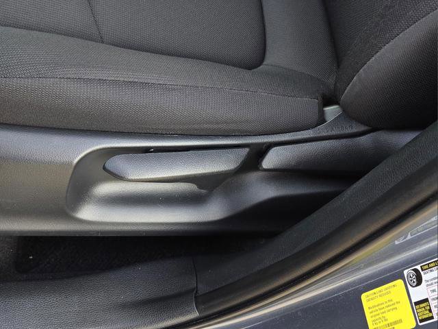 Used 2024 Toyota Corolla Cross LE FWD image 17