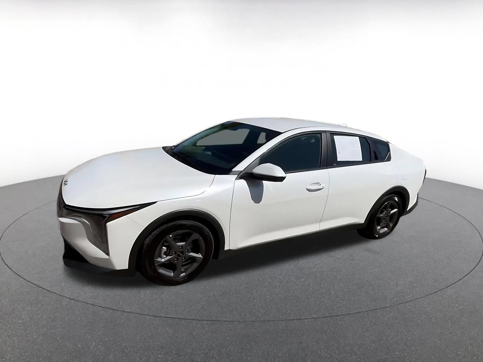 Used 2025 Kia K4 FWD image 8