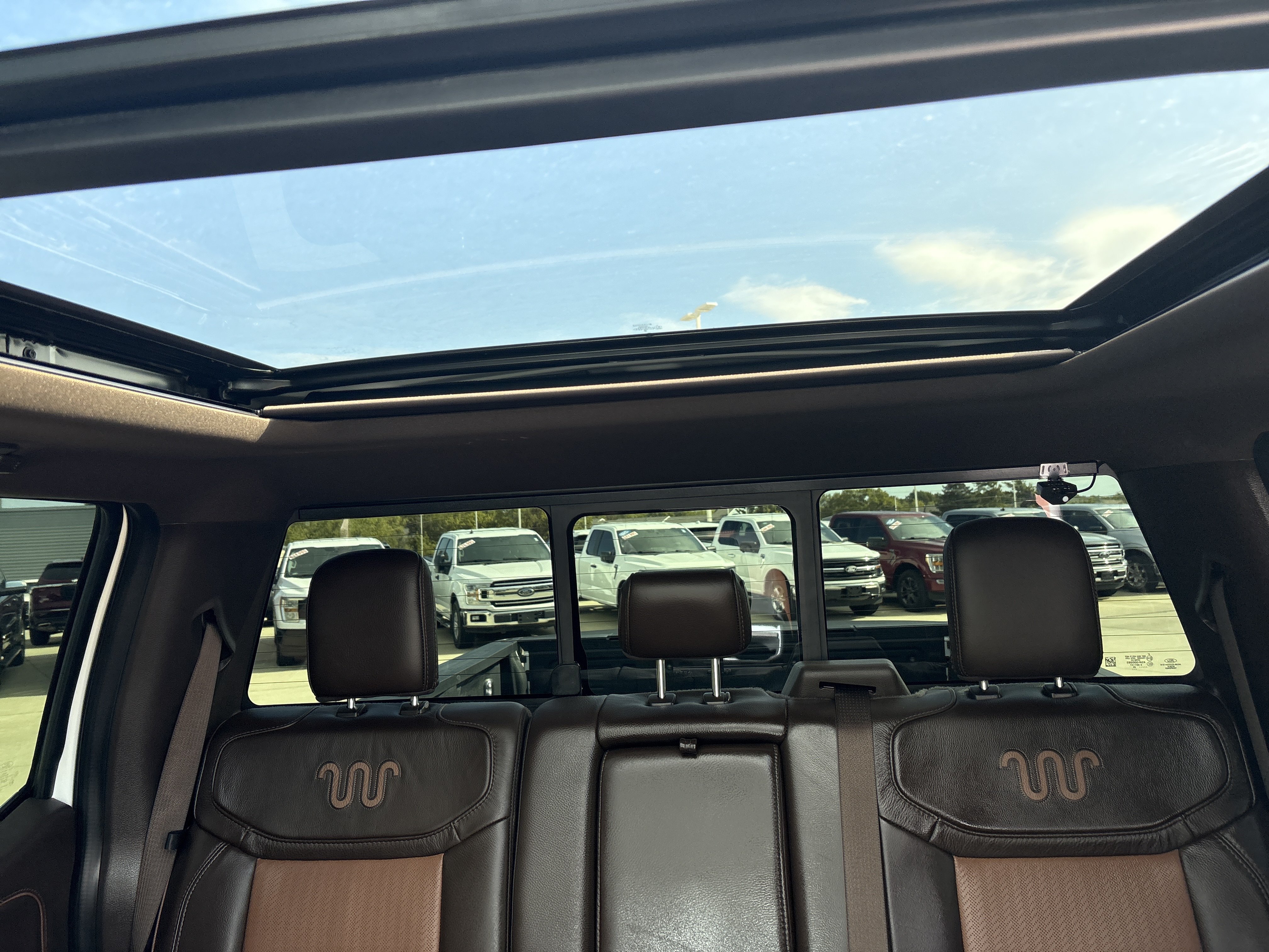 Used 2025 Ford F250 King Ranch w/ FX4 Off-Road Package AWD/4WD image 18
