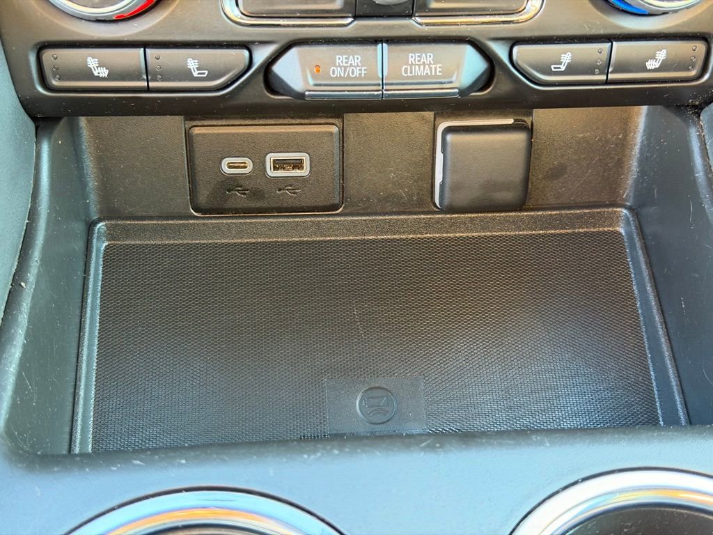 Used 2022 Chevrolet Tahoe RST w/ Luxury Package image 39