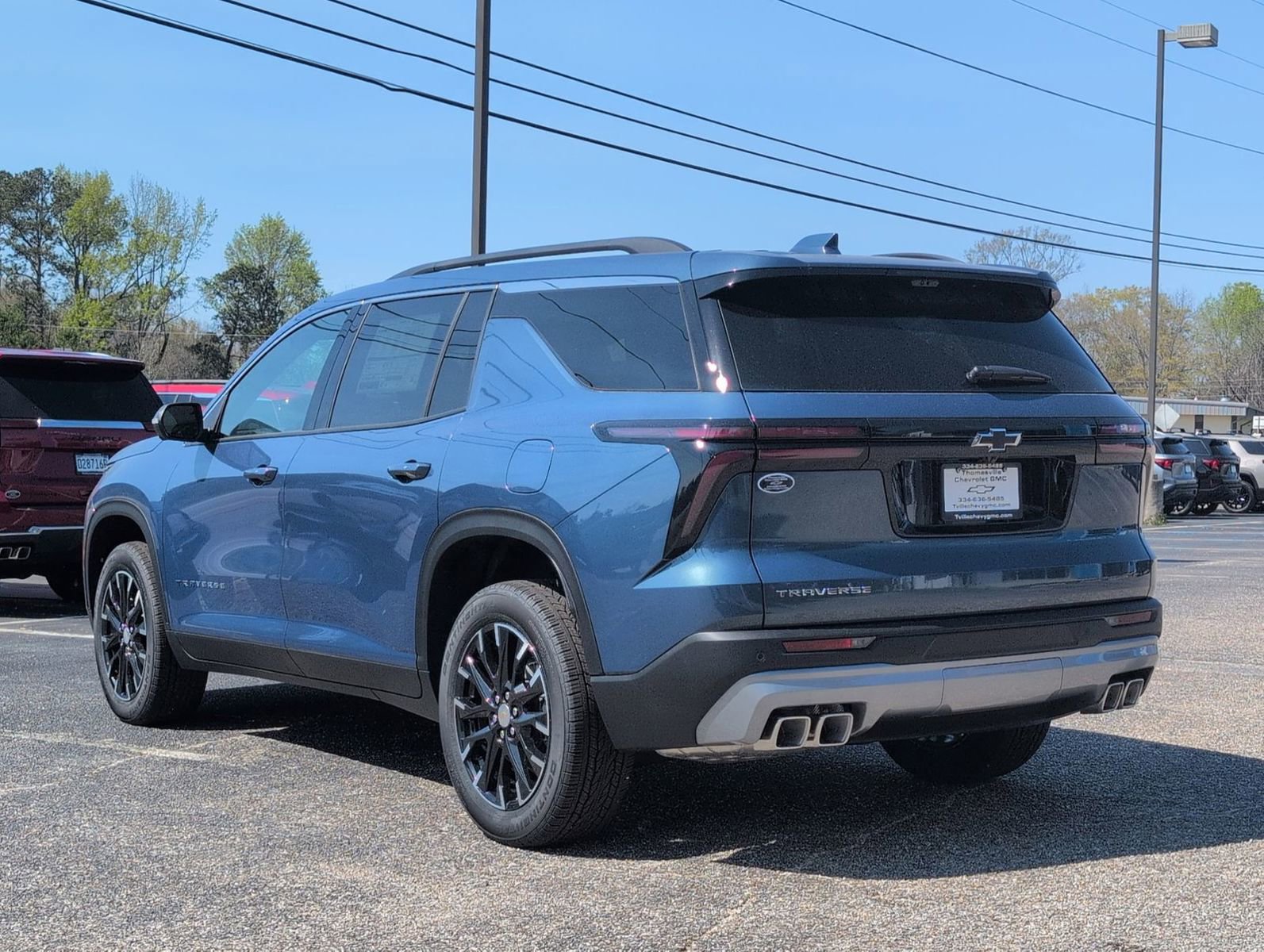 New 2026 Chevrolet Traverse LT w/ Sun and Wheel Package image 3