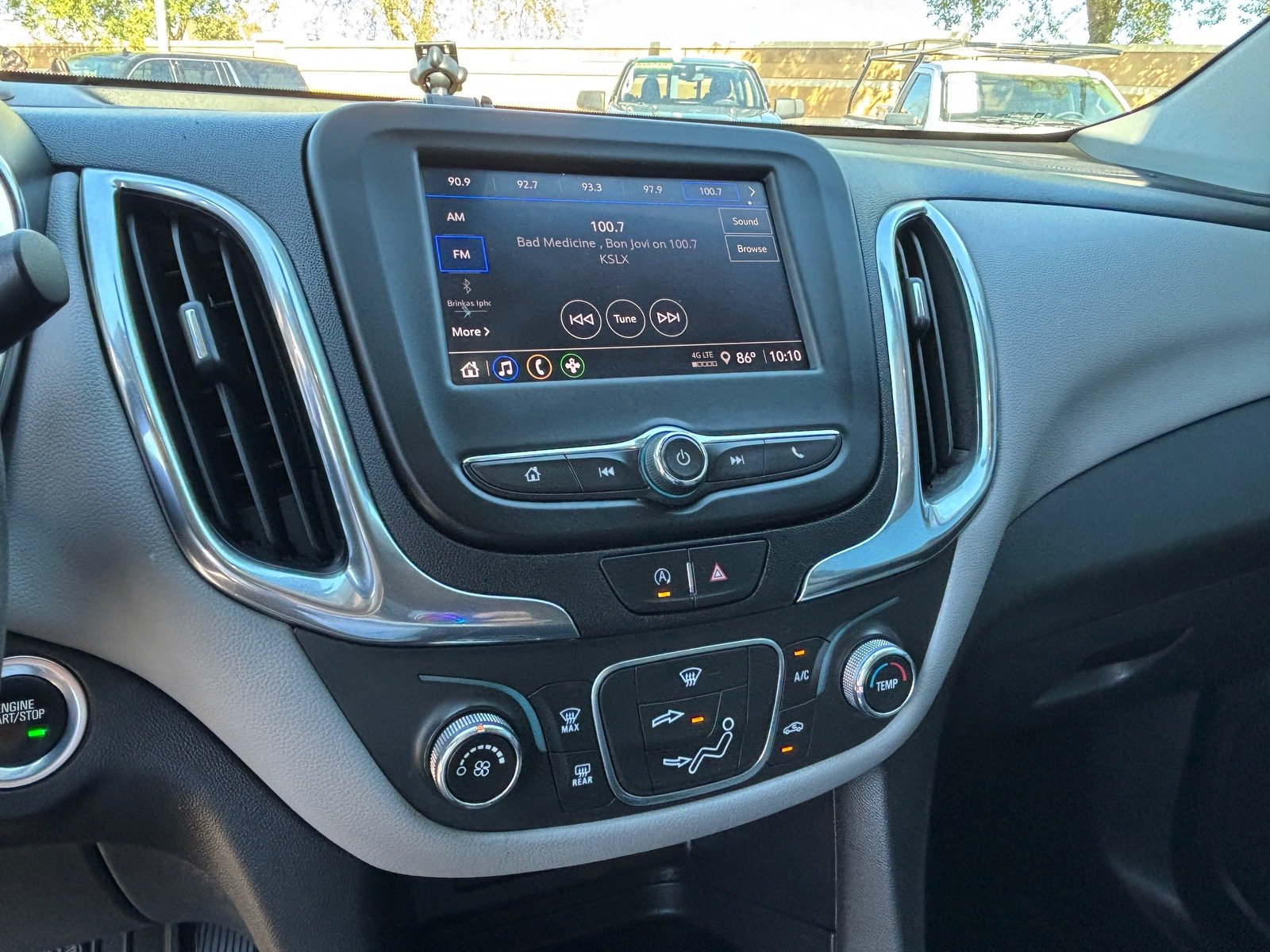 Used 2024 Chevrolet Equinox LS w/ Midnight Edition FWD image 14