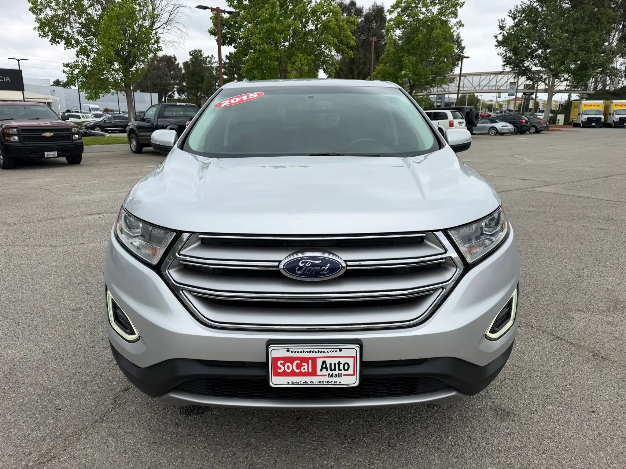 Used 2015 Ford Edge SEL FWD image 8