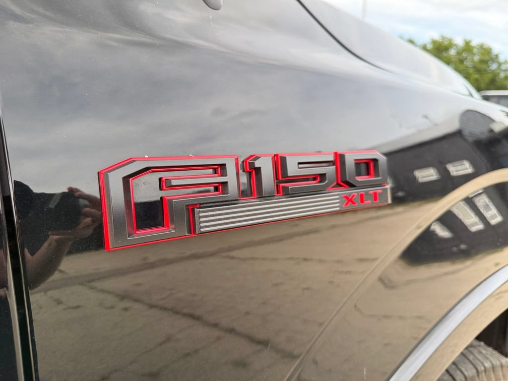 Used 2016 Ford F150 XLT w/ Equipment Group 302A Luxury AWD/4WD image 42