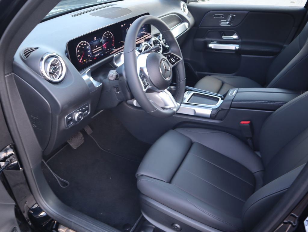 New 2026 Mercedes-Benz GLB 250 GLB 250 image 13