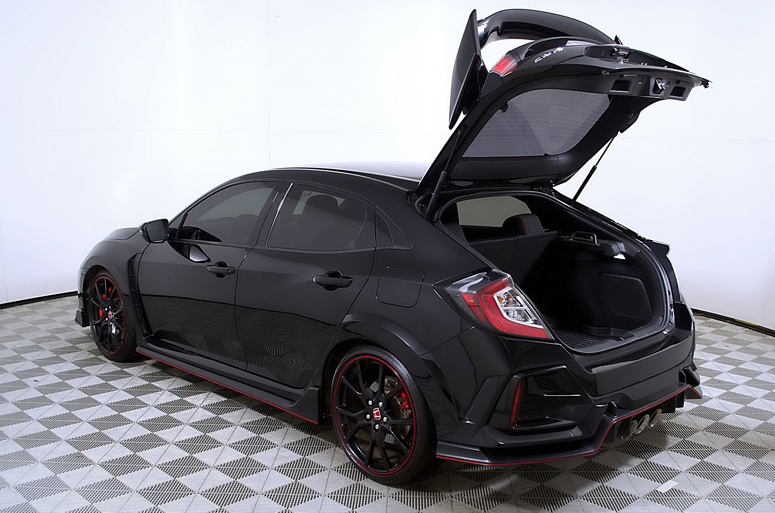 Used 2021 Honda Civic Type R image 10