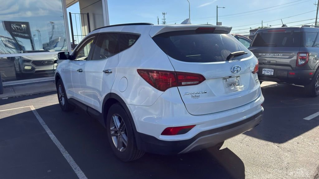 Used 2017 Hyundai Santa Fe Sport w/ 2.4L Tech Package 04 AWD/4WD image 7