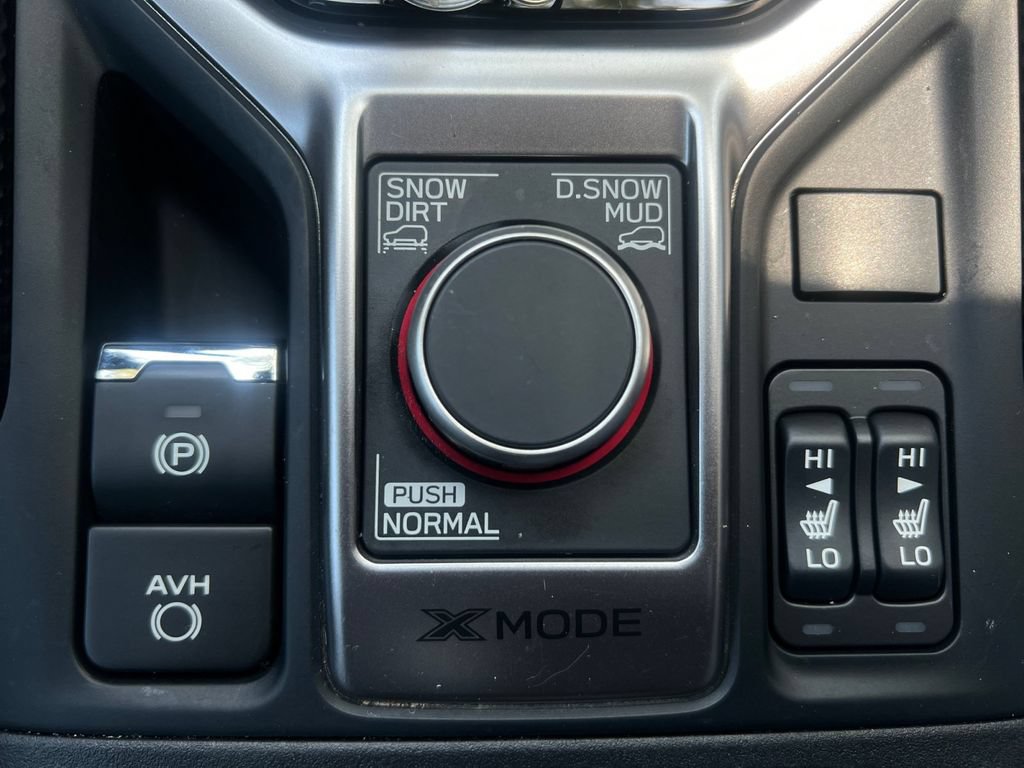 Used 2024 Subaru Forester Touring AWD/4WD image 24