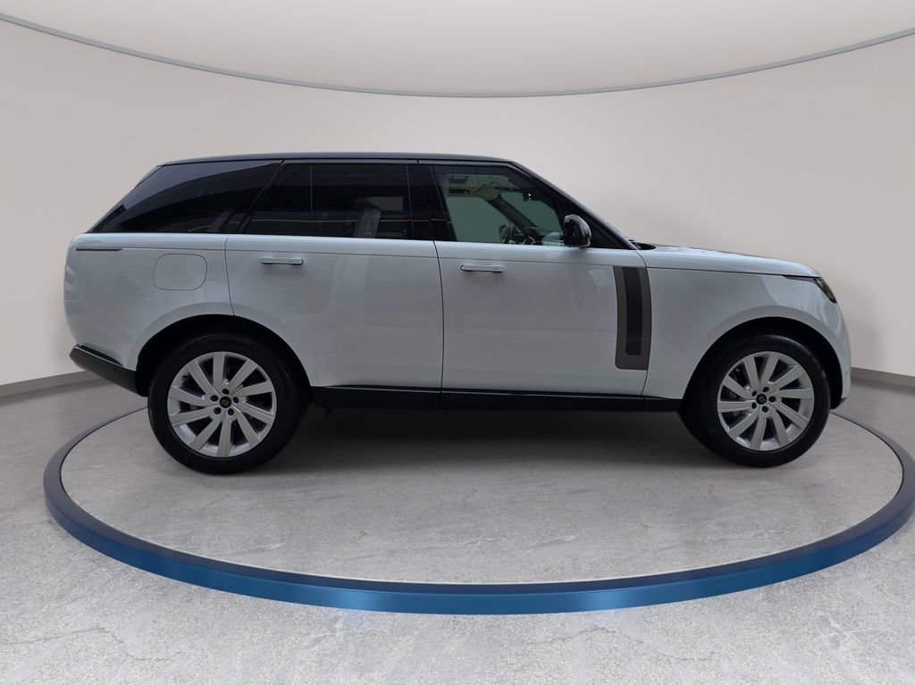 New 2027 Land Rover Range Rover SE AWD/4WD image 4