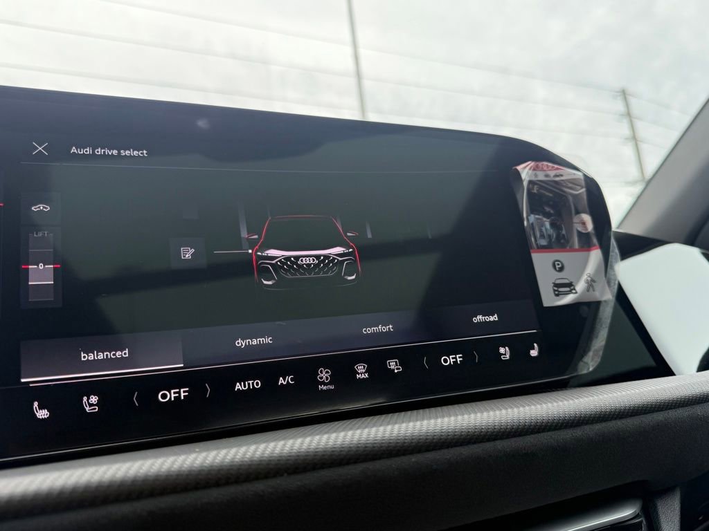 New 2025 Audi SQ5 Premium Plus image 23