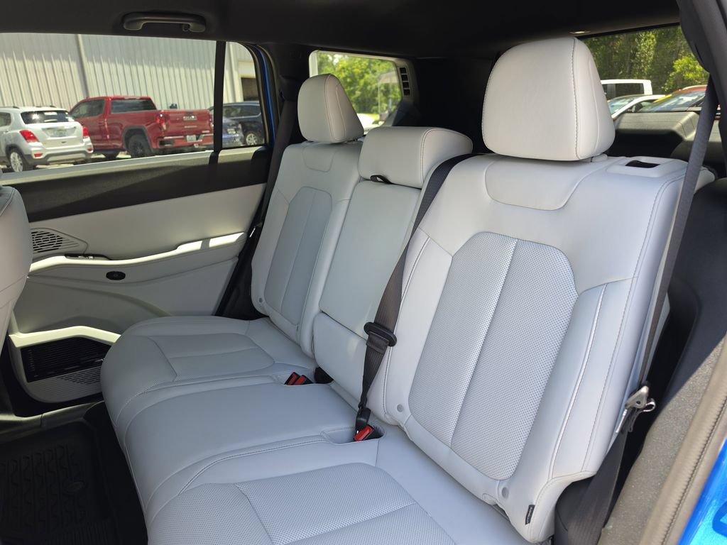 New 2026 Jeep Cherokee Limited AWD/4WD image 17