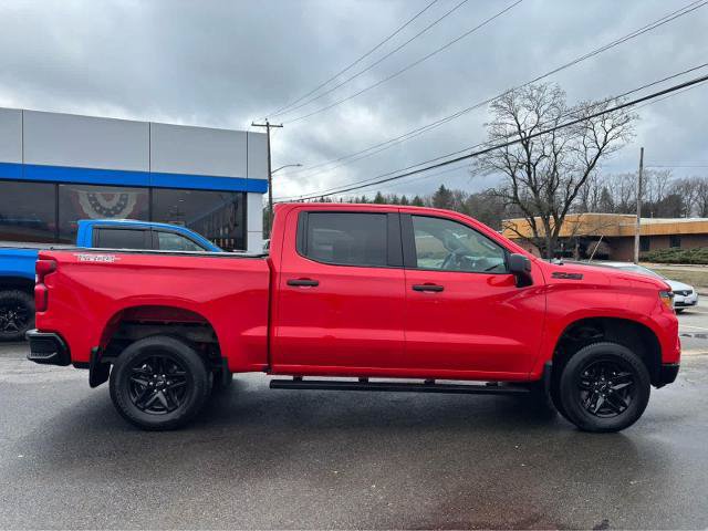 Used 2025 Chevrolet Silverado 1500 Custom Trail Boss w/ LPO, Dark Essentials Package AWD/4WD image 16