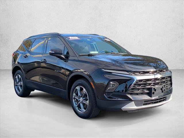 Used 2023 Chevrolet Blazer LT AWD/4WD video 3