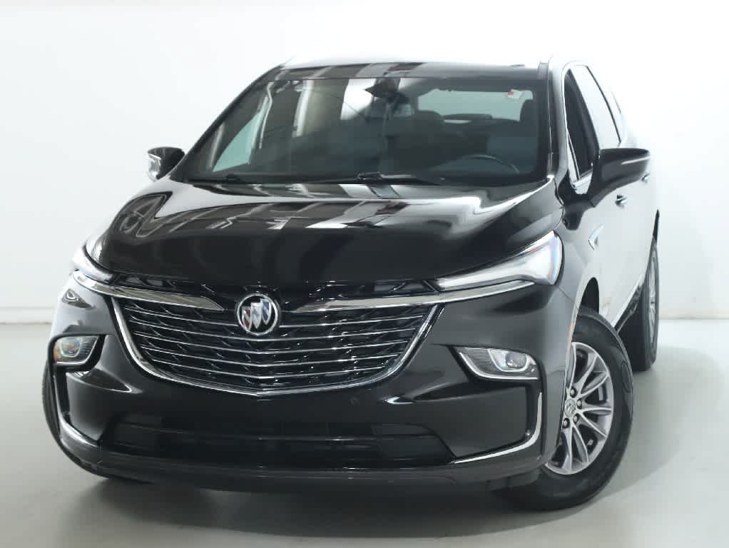 Used 2024 Buick Enclave Essence FWD image 3