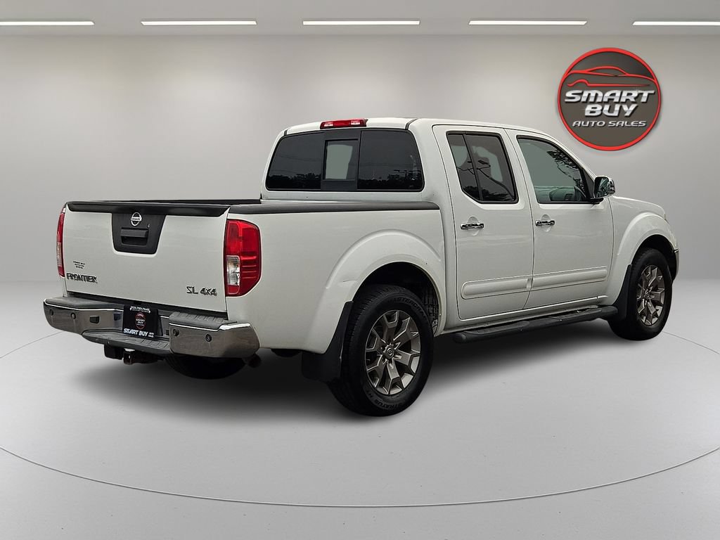 Used 2016 Nissan Frontier SL w/ Moonroof Package AWD/4WD image 5