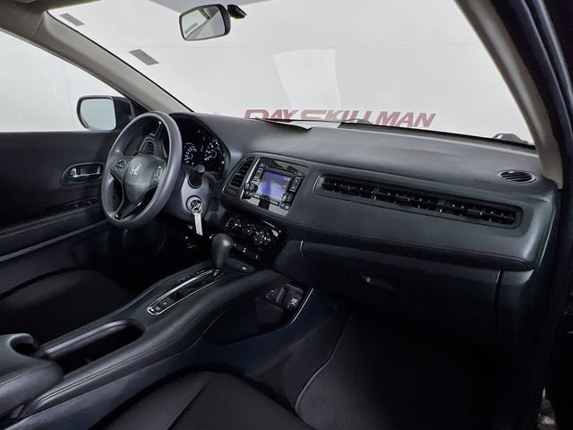 Used 2017 Honda HR-V LX image 34