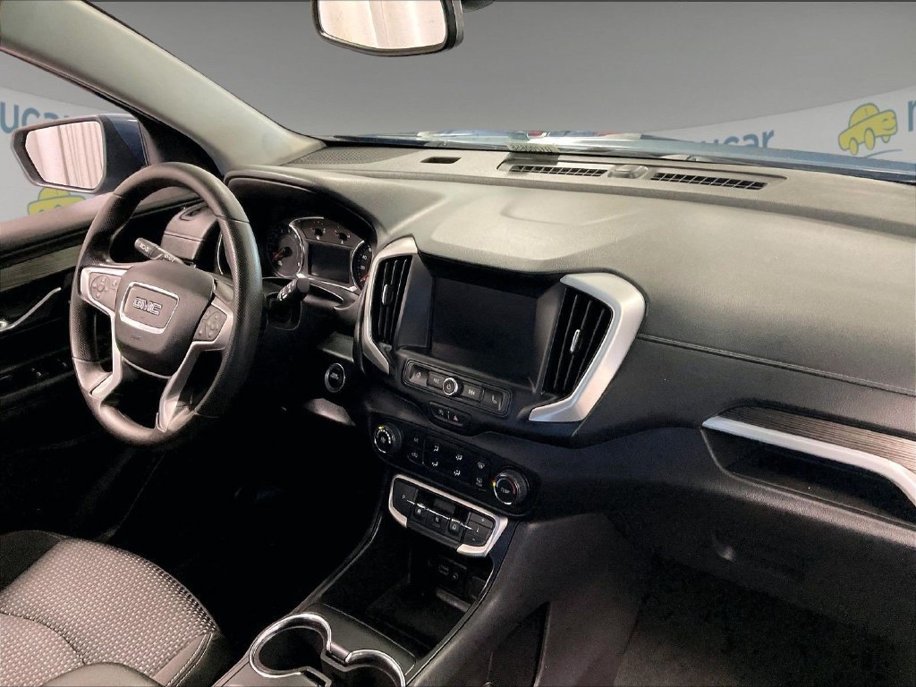 Used 2024 GMC Terrain SLE AWD/4WD image 14
