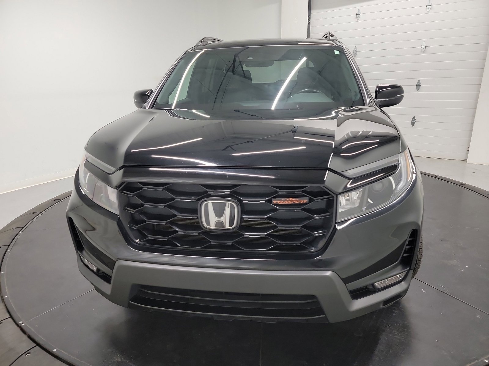 Used 2023 Honda Passport TrailSport image 11