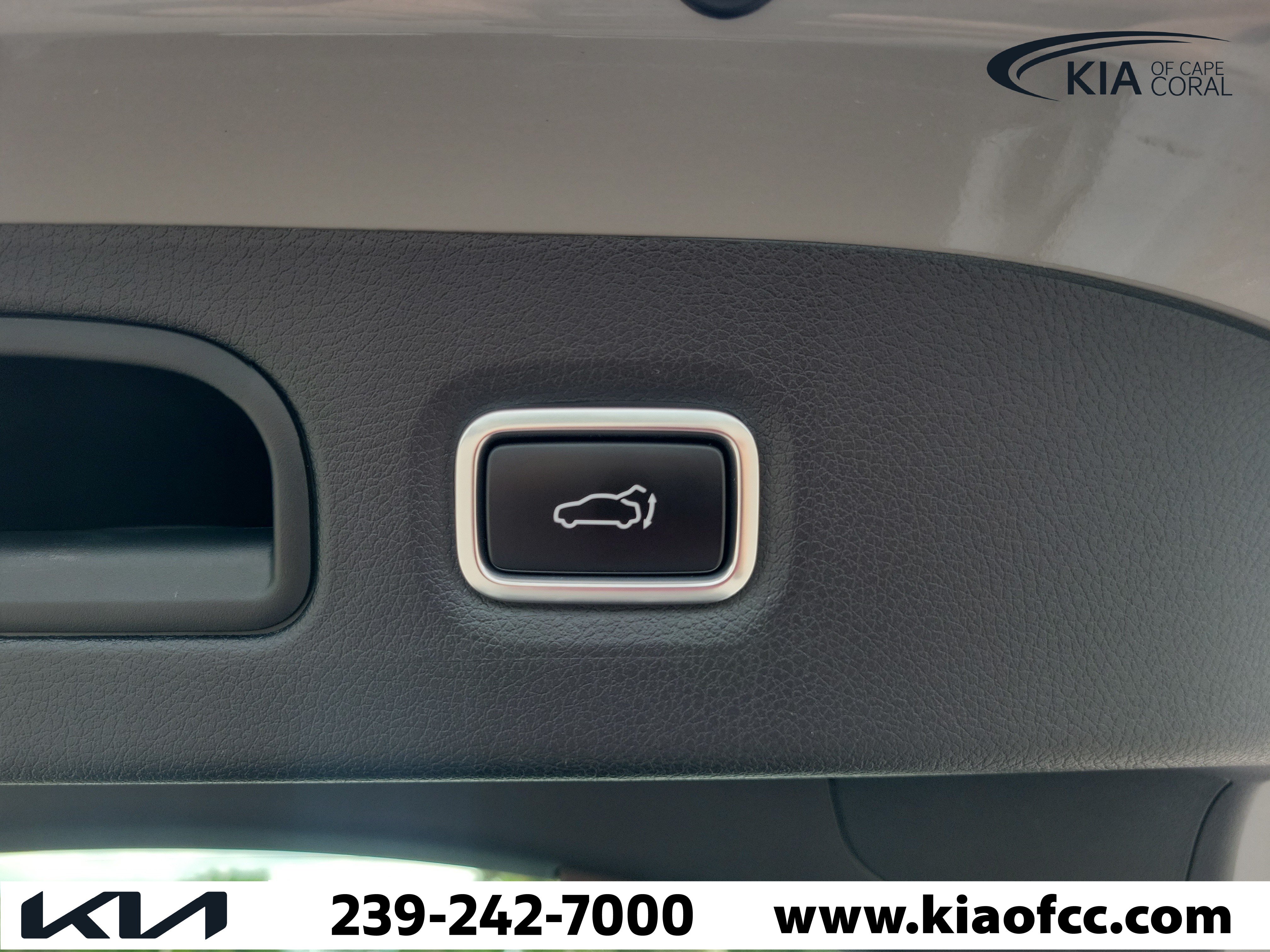Used 2023 Kia Stinger GT2 w/ Red Interior Color Package AWD/4WD image 12