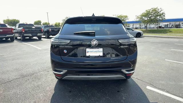 Used 2022 Buick Envision Avenir w/ Technology Package II FWD image 7