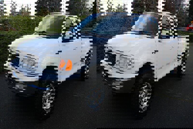 Used 1997 Ford F150 XL image 1