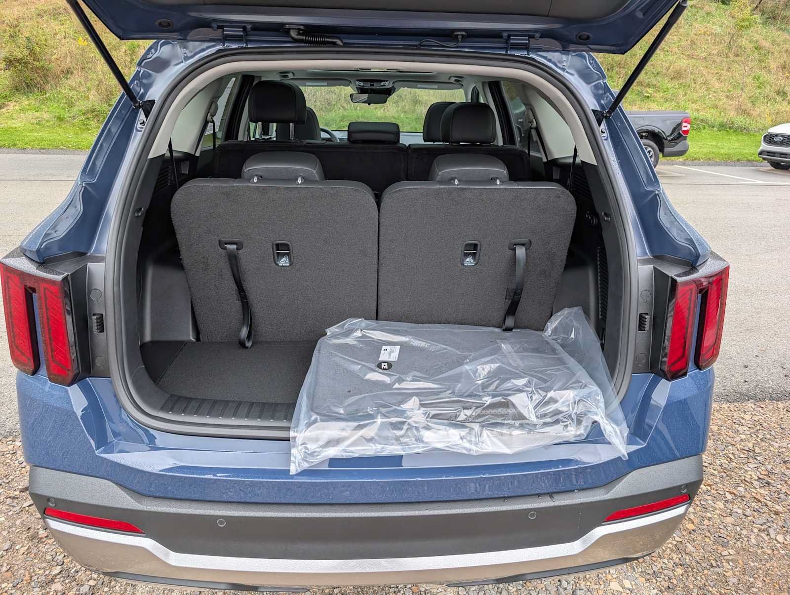 New 2026 Kia Sorento S AWD/4WD image 7