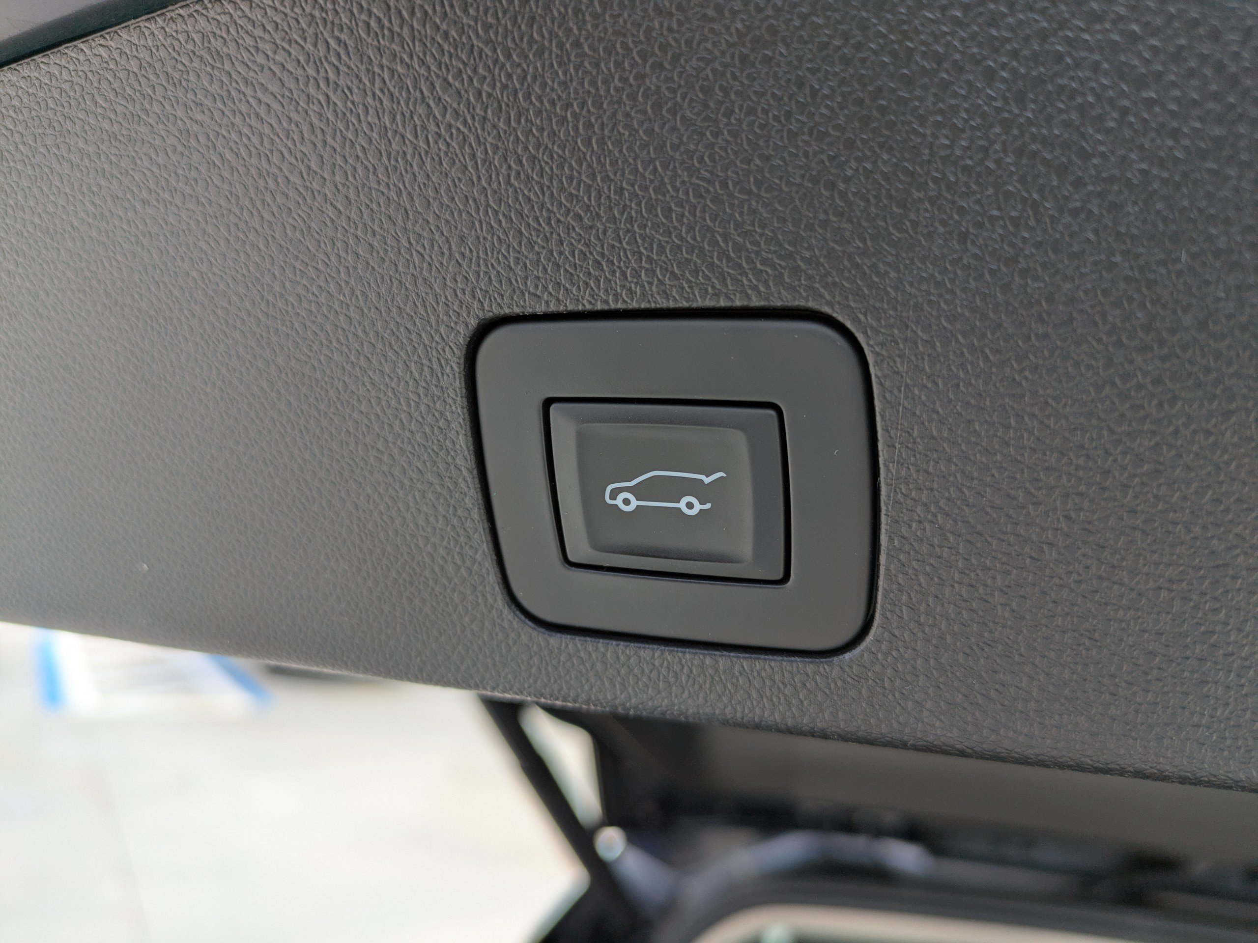 Used 2020 Buick Encore GX Select w/ Experience Buick Package image 17