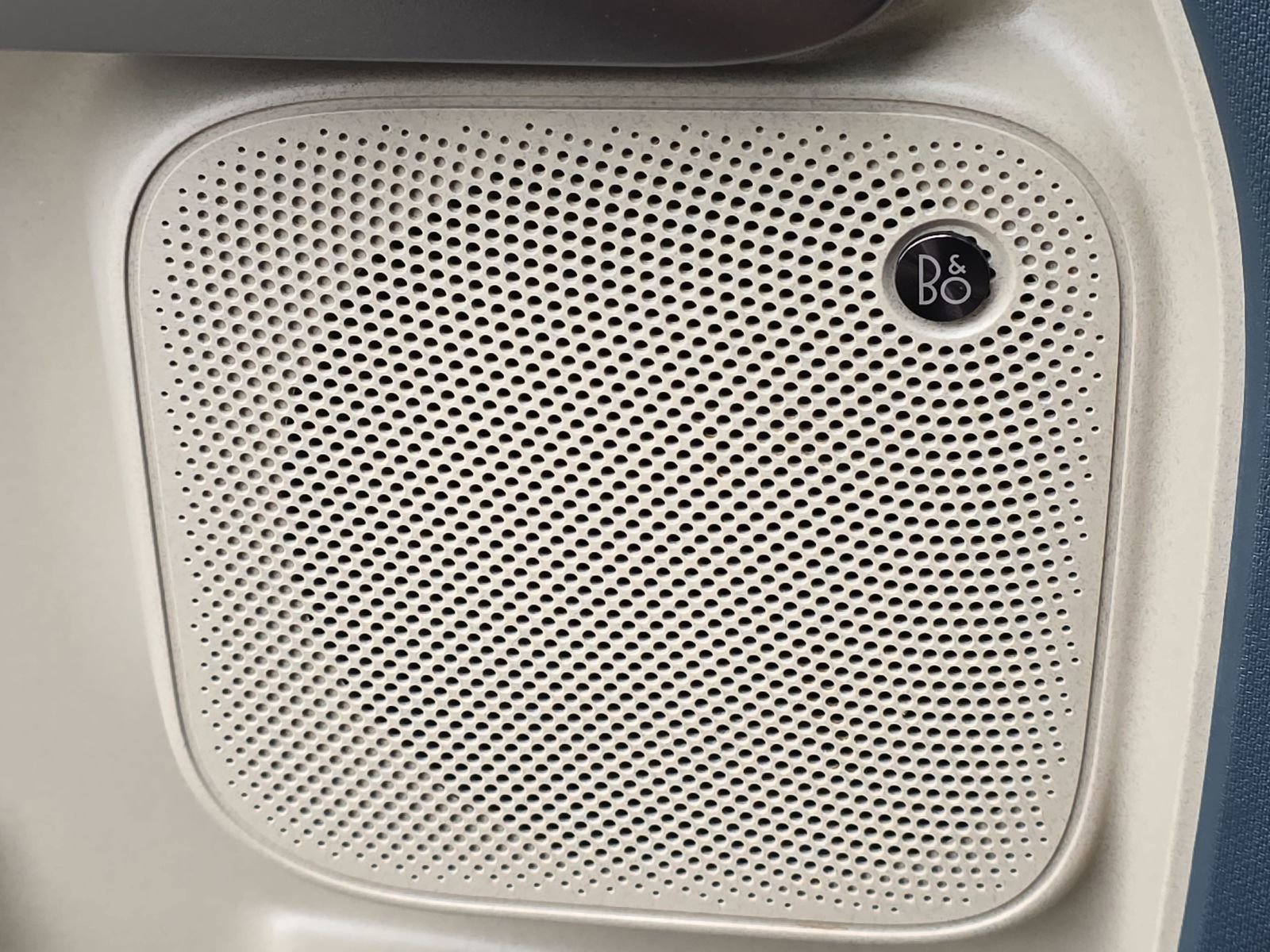 Used 2025 Ford Maverick Lariat w/ 4K Tow Package image 35