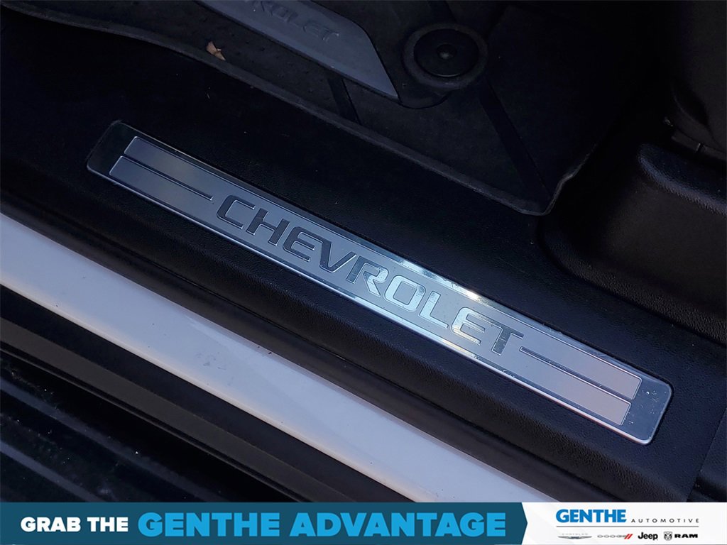 Used 2023 Chevrolet Tahoe Premier w/ Advanced Technology Package image 11